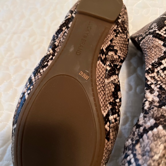 Lucky Brand Brown Snake Pattern Loafers - Picture 2 of 4